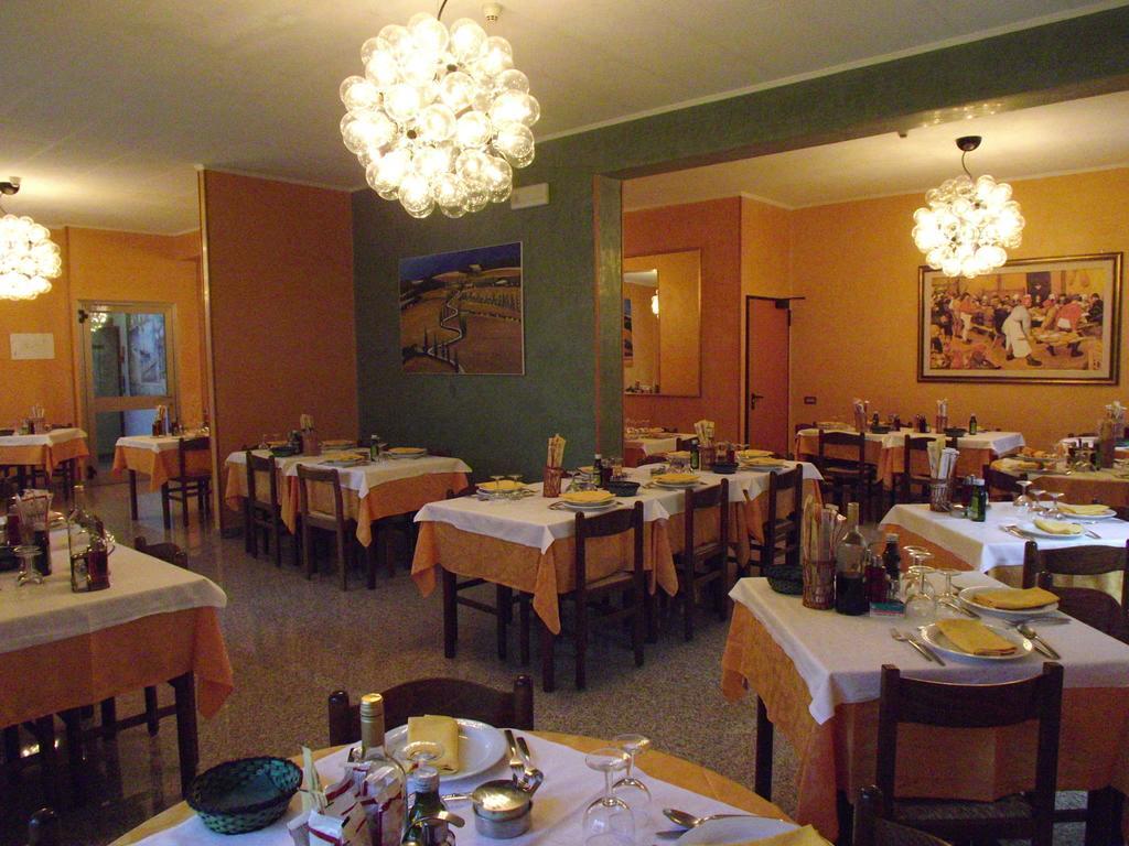 Hotel Cristina Chianciano Terme Dış mekan fotoğraf