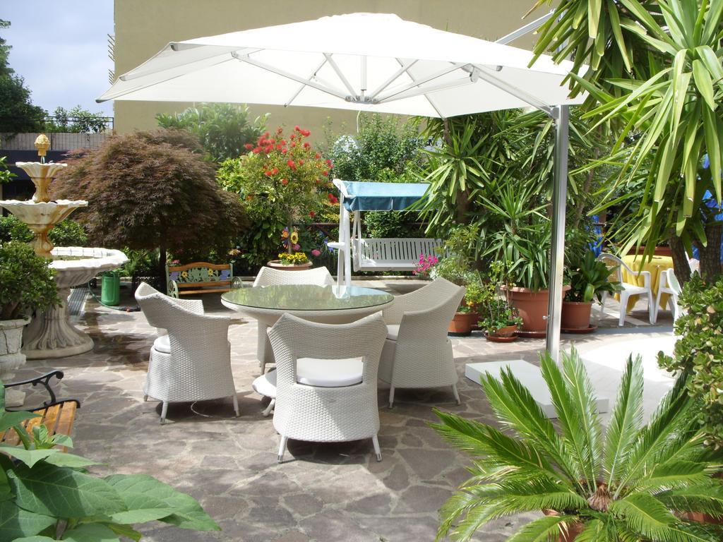 Hotel Cristina Chianciano Terme Dış mekan fotoğraf