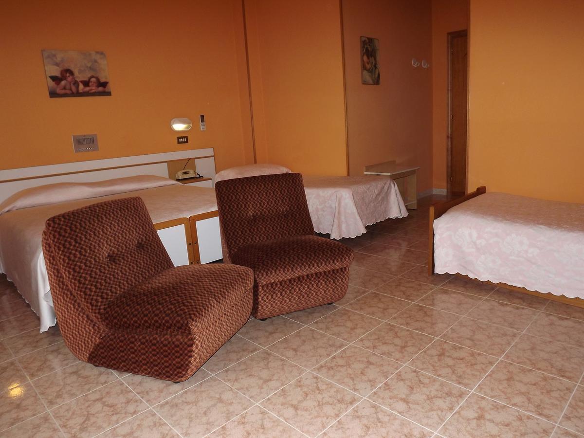 Hotel Cristina Chianciano Terme Dış mekan fotoğraf